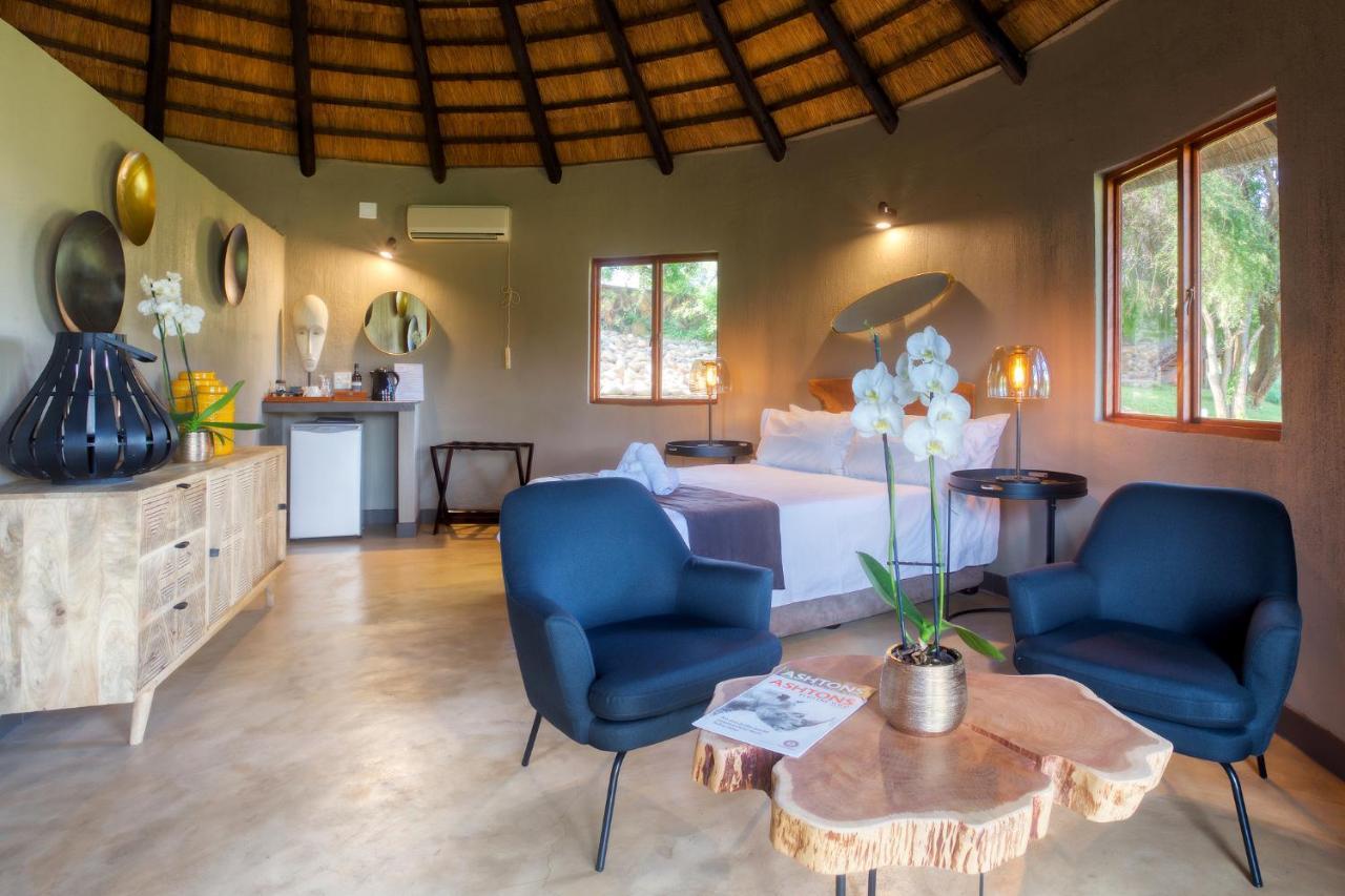 Emhosheni River Lodge *